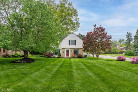 3239 Market Avenue N Canton OH 44714