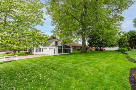 3239 Market Avenue N Canton OH 44714