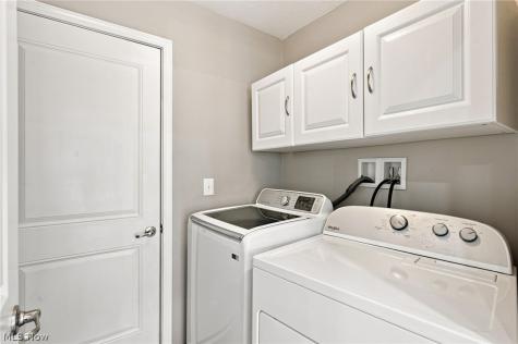8740 Summer Wind Lane Mentor OH 44060