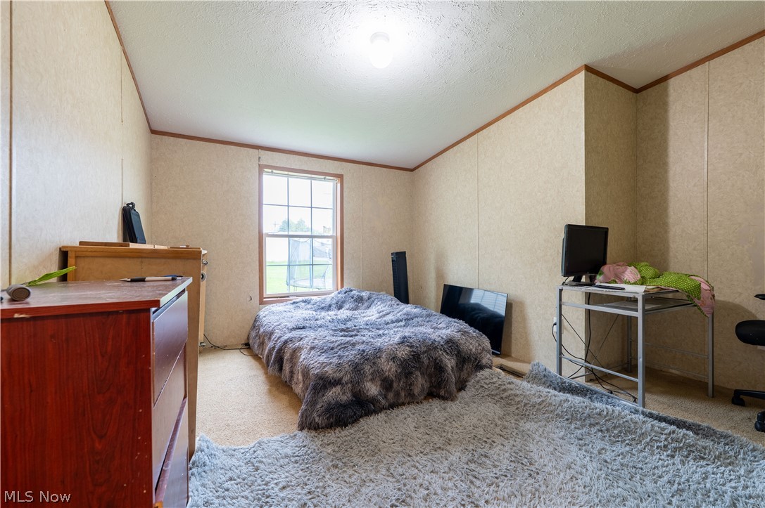 2195 James Street SE New Philadelphia OH 44663