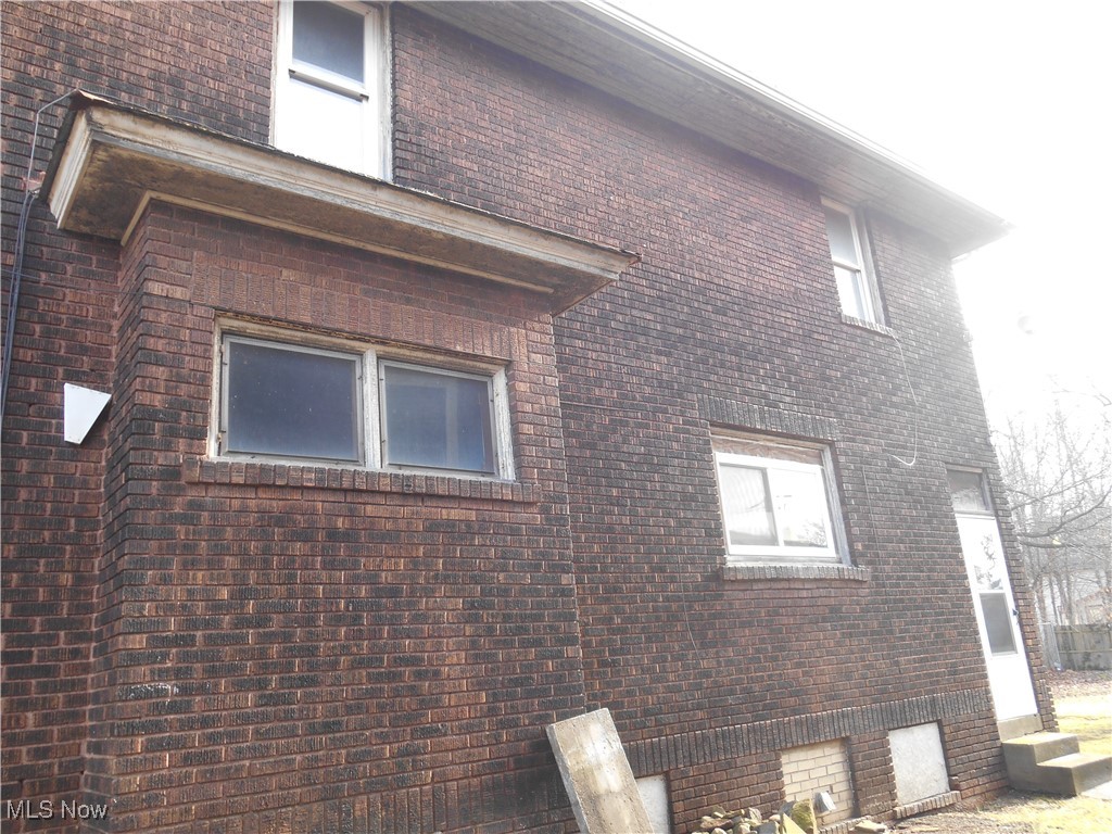 413 Alameda Avenue Youngstown OH 44504