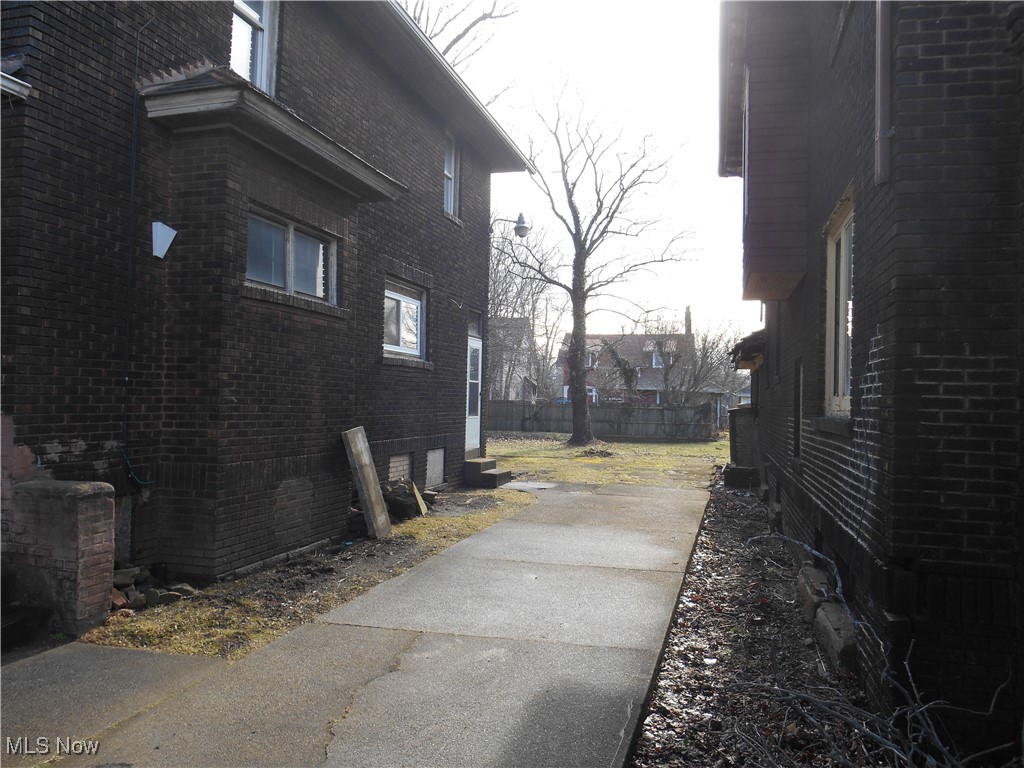 413 Alameda Avenue Youngstown OH 44504