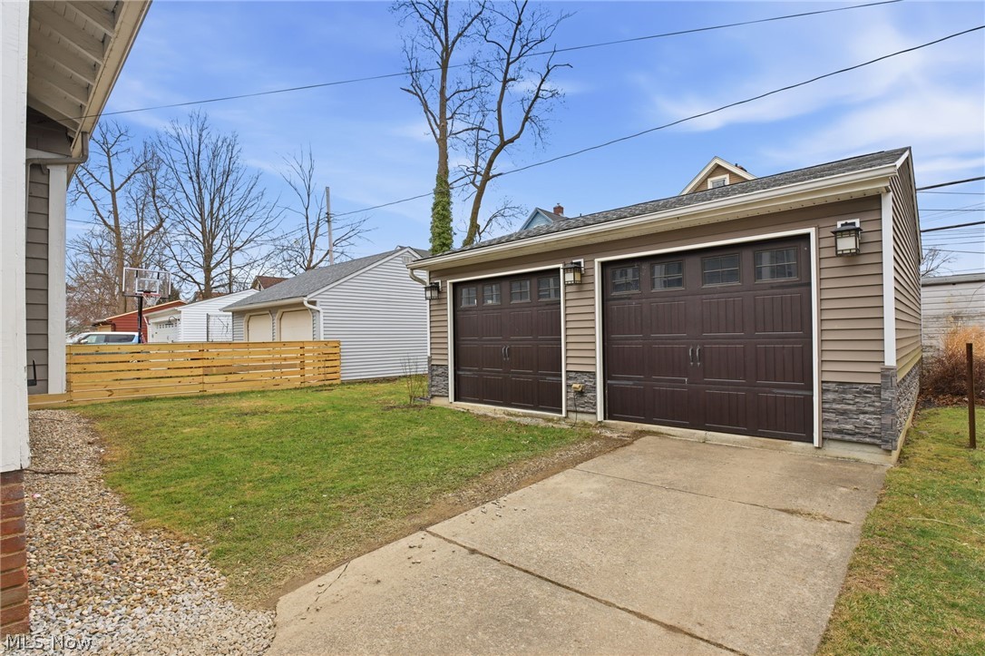 2148 Northland Avenue Lakewood OH 44107