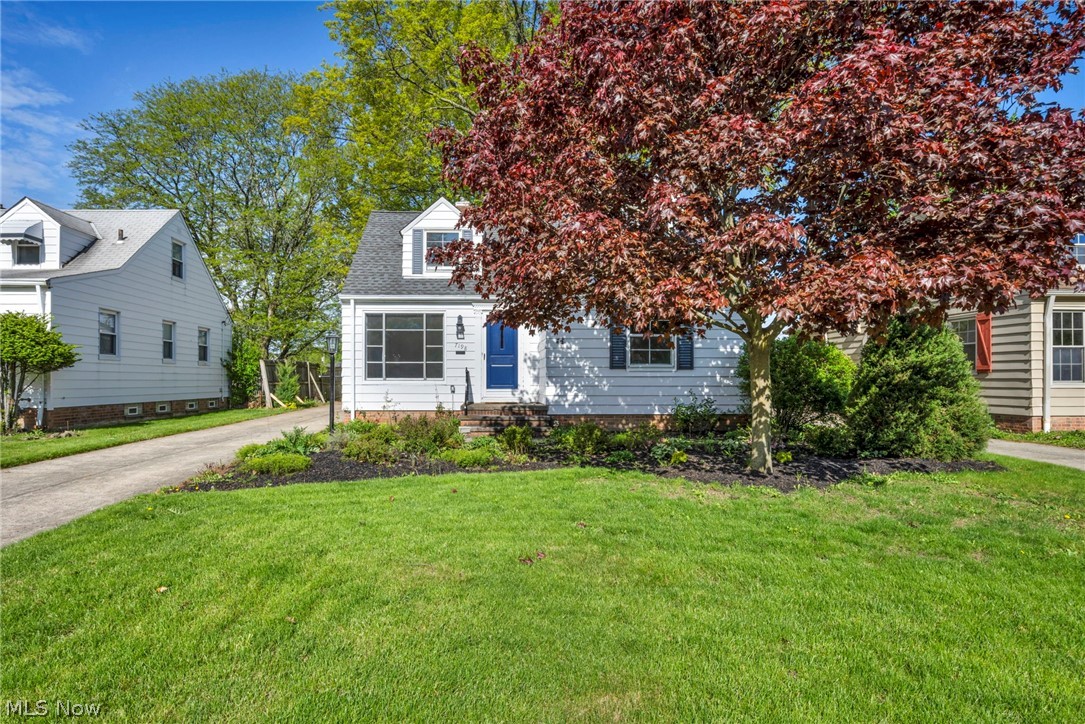 7198 Greenleaf Avenue Parma OH 44130