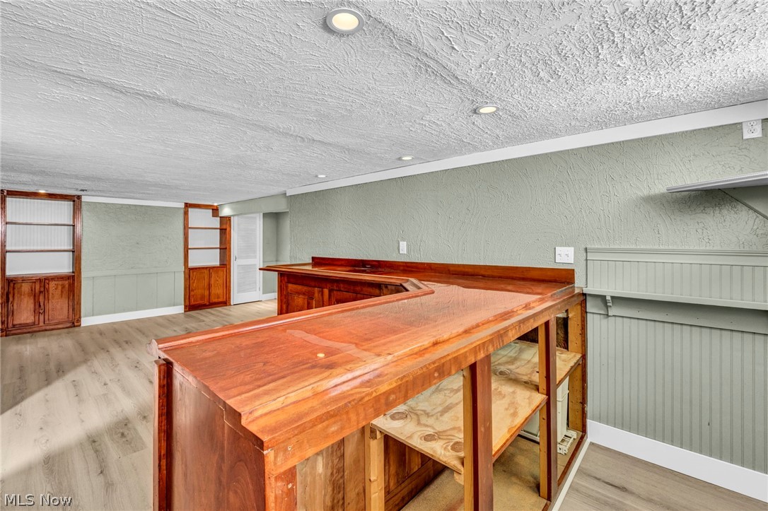 7198 Greenleaf Avenue Parma OH 44130