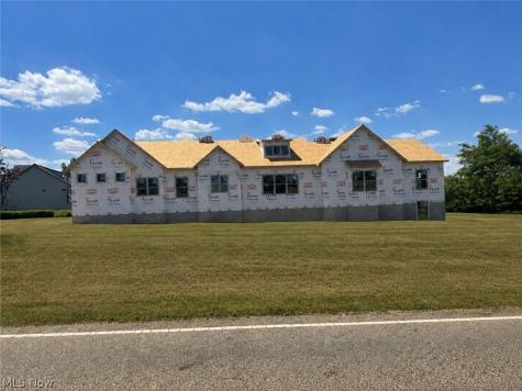 531 Gentlebrook Boulevard SW Hartville OH 44632