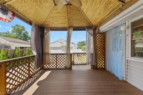 9326 Outlook Drive Brooklyn OH 44144