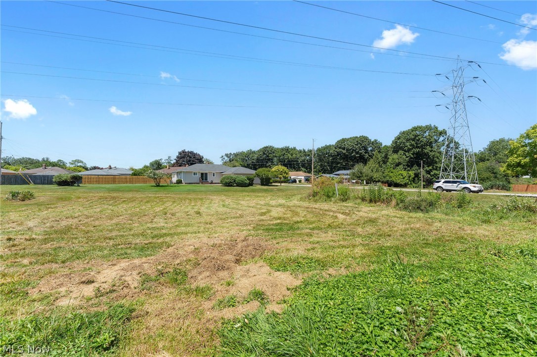 9326 Outlook Drive Brooklyn OH 44144