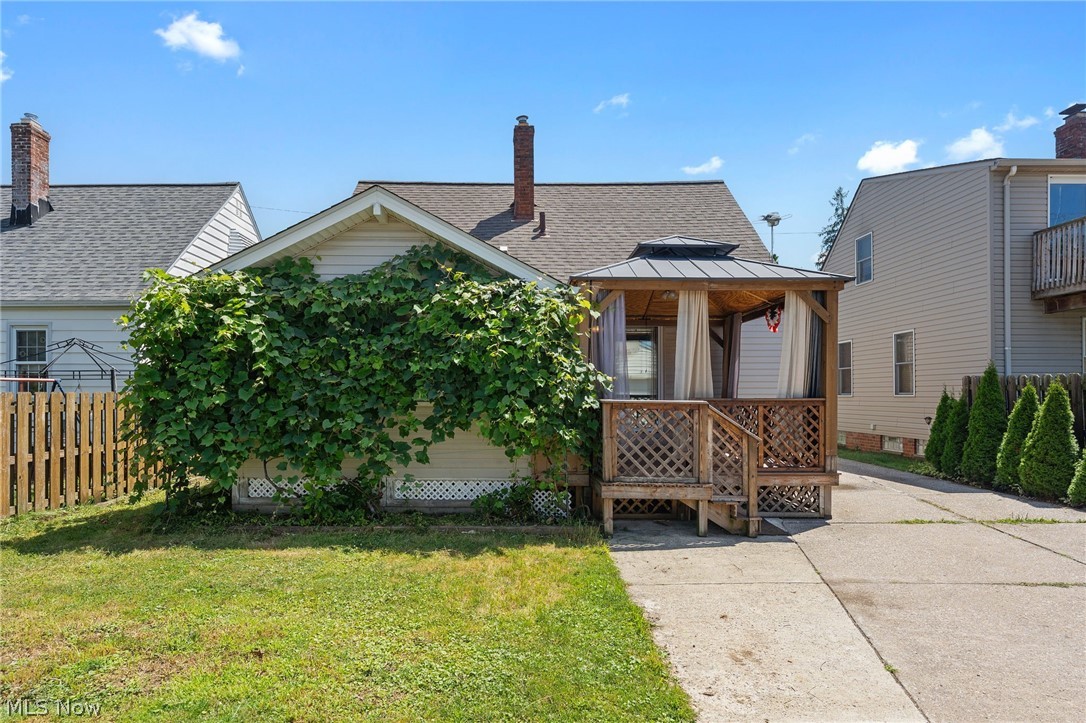 9326 Outlook Drive Brooklyn OH 44144