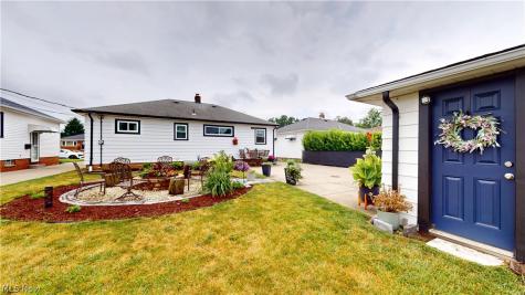 1833 Ridgewick Drive Wickliffe OH 44092