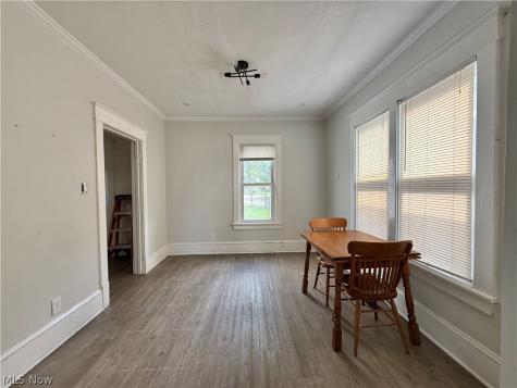 112 E Carolina Avenue Sebring OH 44672