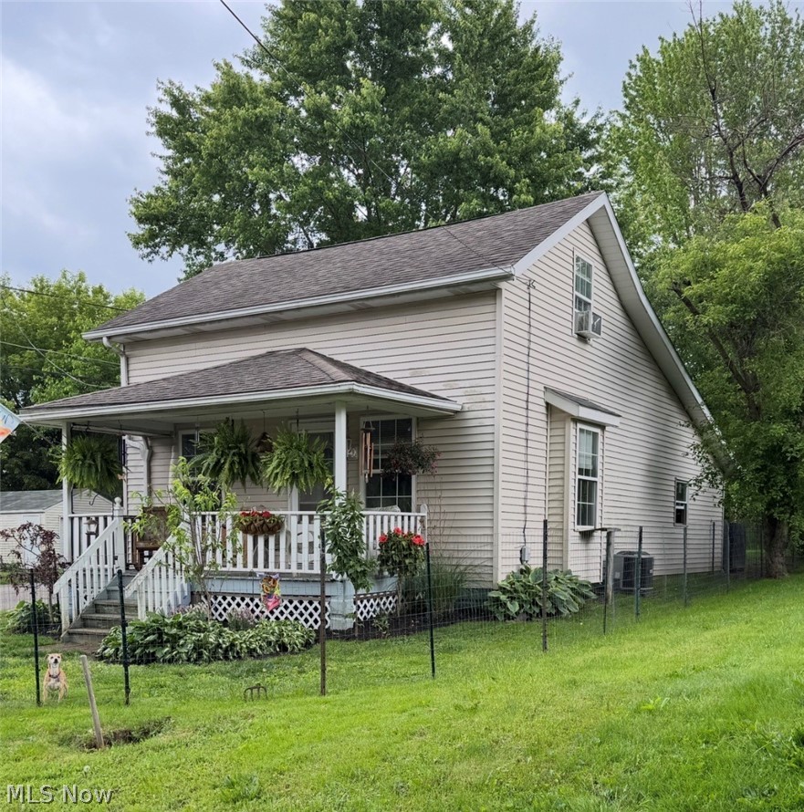 1528 22nd Street NE Canton OH 44714