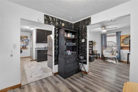 1528 22nd Street NE Canton OH 44714