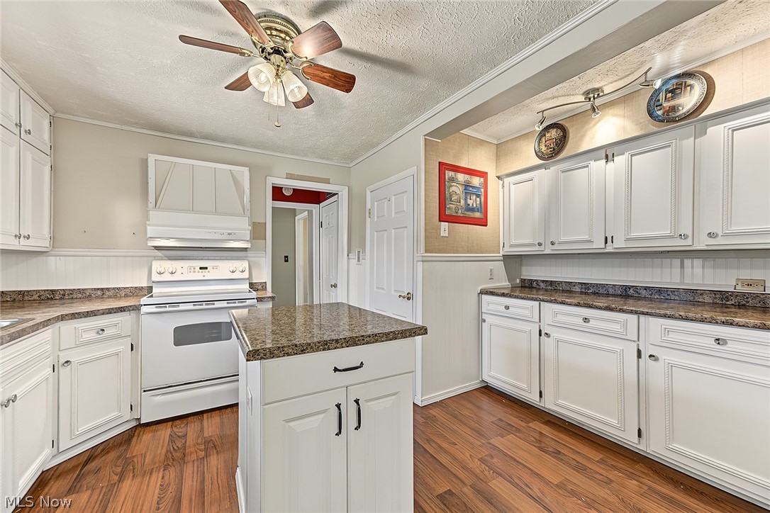 852 Eastwood Avenue Tallmadge OH 44278
