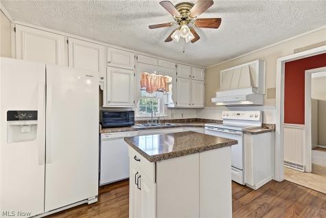 852 Eastwood Avenue Tallmadge OH 44278