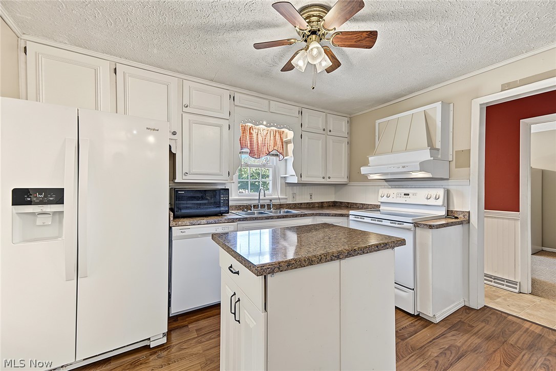852 Eastwood Avenue Tallmadge OH 44278