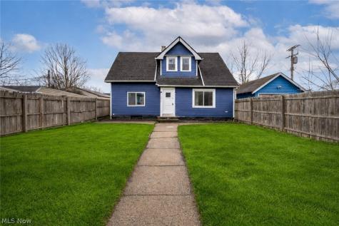 12831 Carrington Avenue Cleveland OH 44135