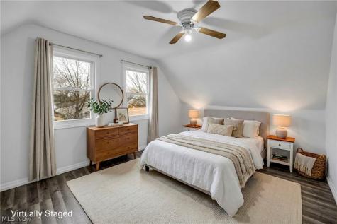 12831 Carrington Avenue Cleveland OH 44135