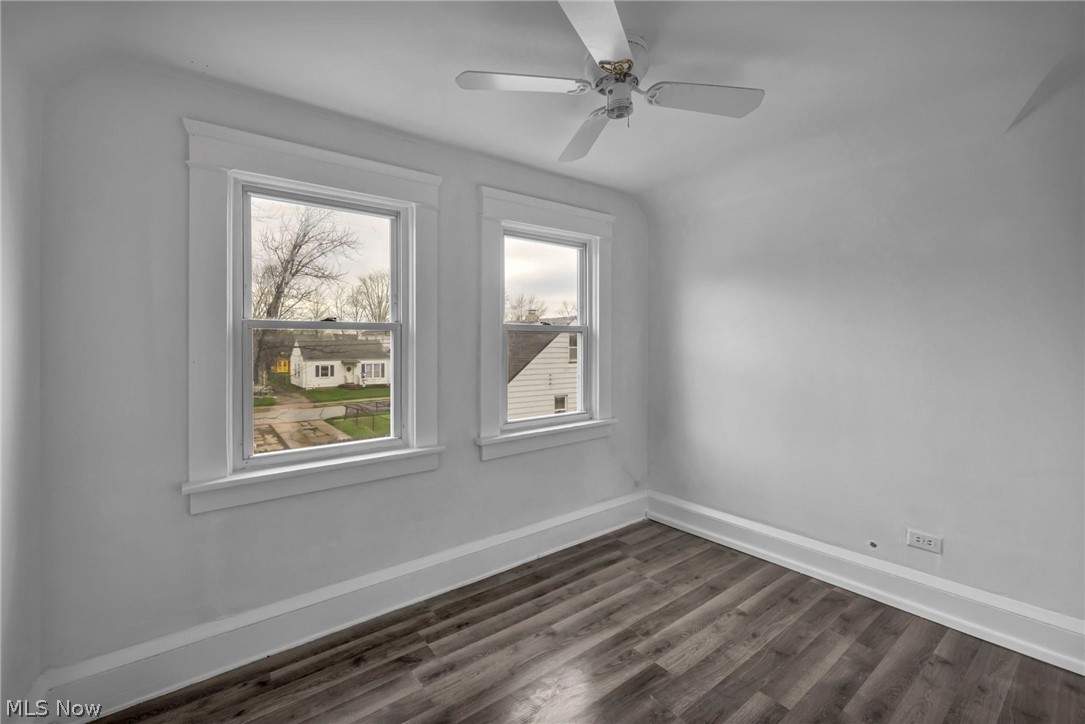 12831 Carrington Avenue Cleveland OH 44135