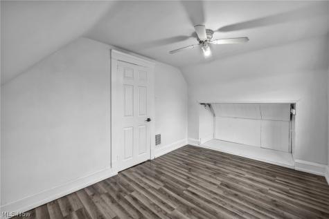 12831 Carrington Avenue Cleveland OH 44135