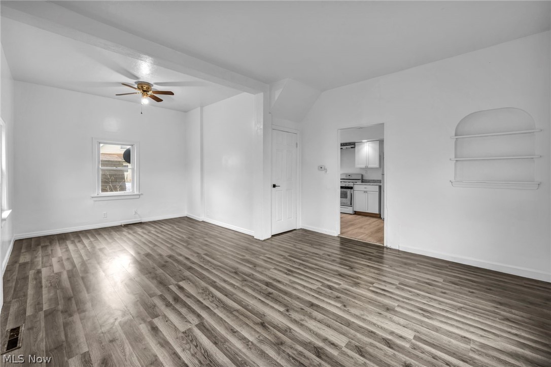12831 Carrington Avenue Cleveland OH 44135