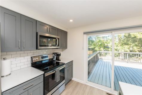 13602 Holland Road Brook Park OH 44142