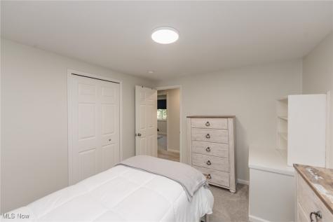 13602 Holland Road Brook Park OH 44142