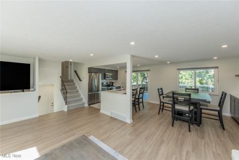 13602 Holland Road Brook Park OH 44142