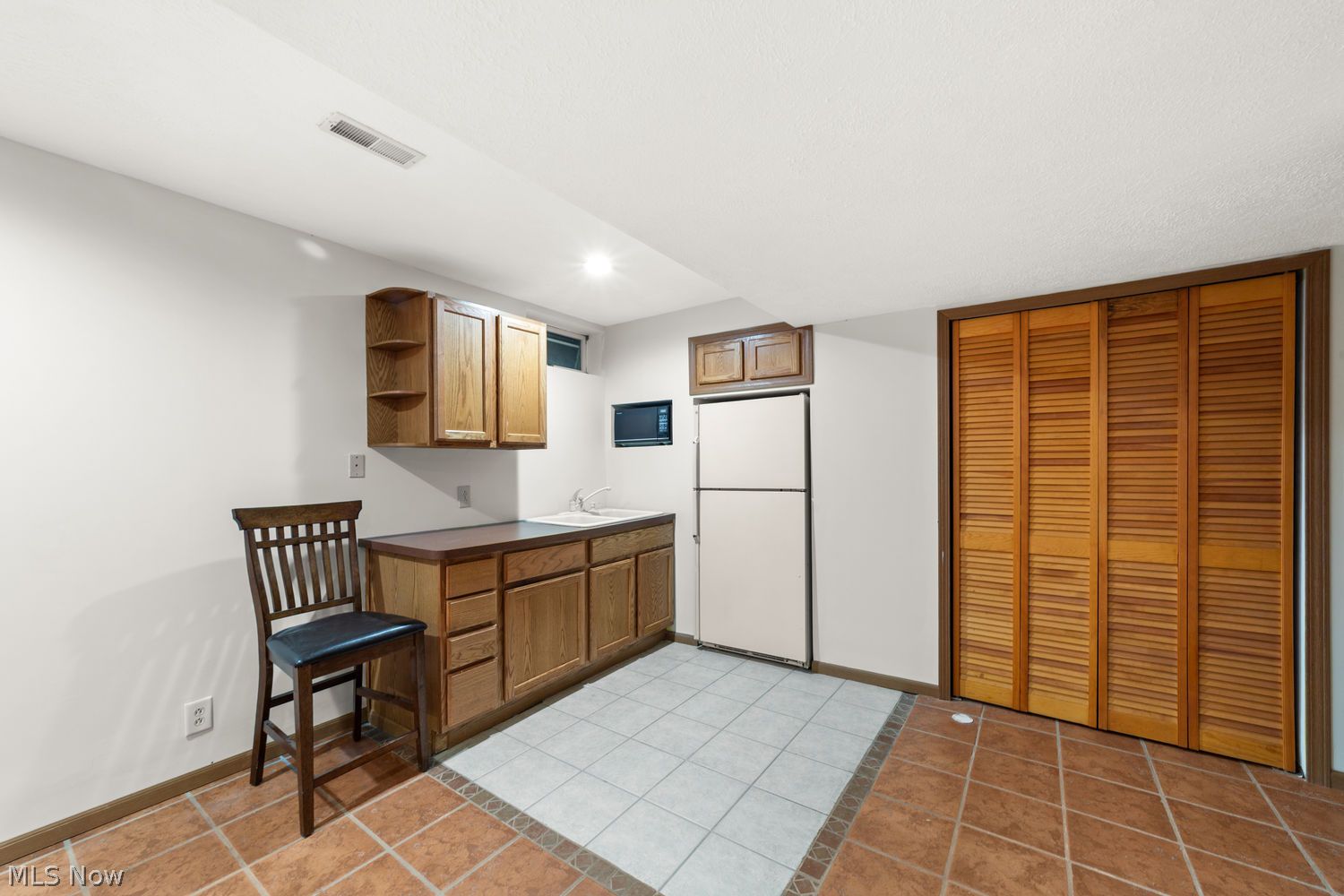 5370 Jaycox Road North Ridgeville OH 44039