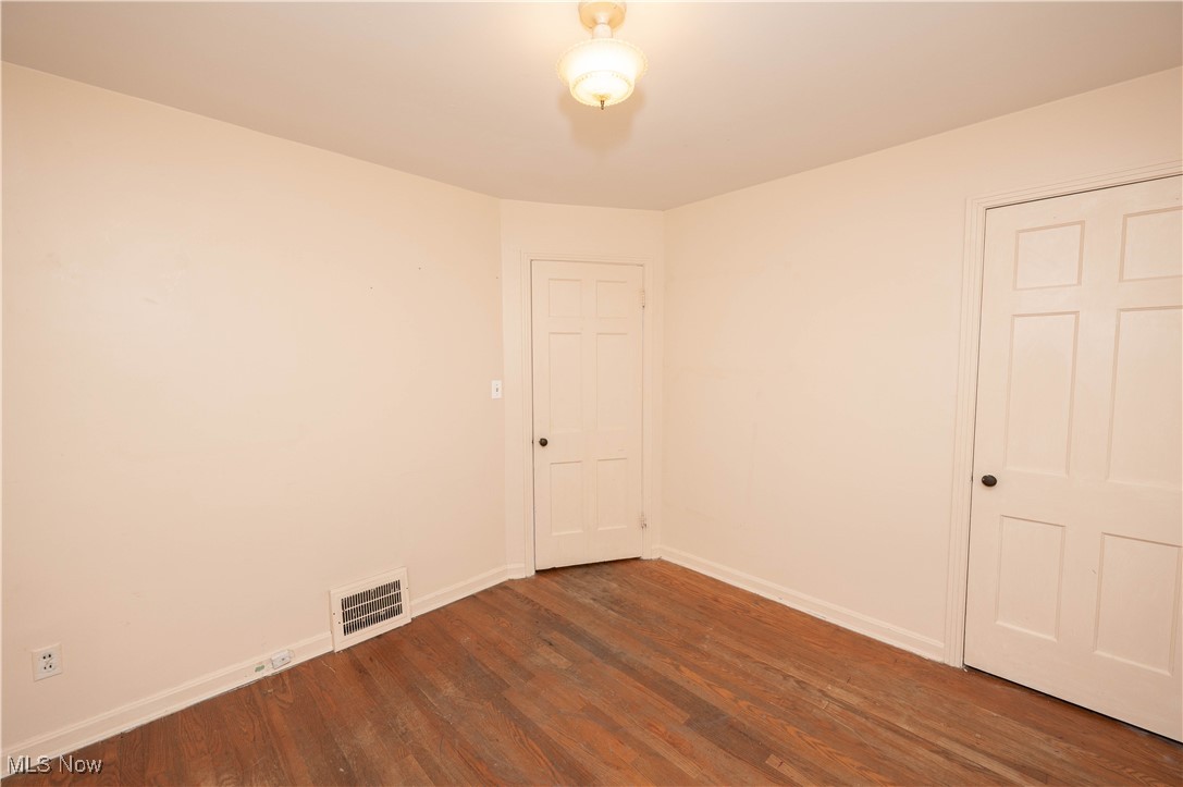 1604 Edgefield Road Lyndhurst OH 44124
