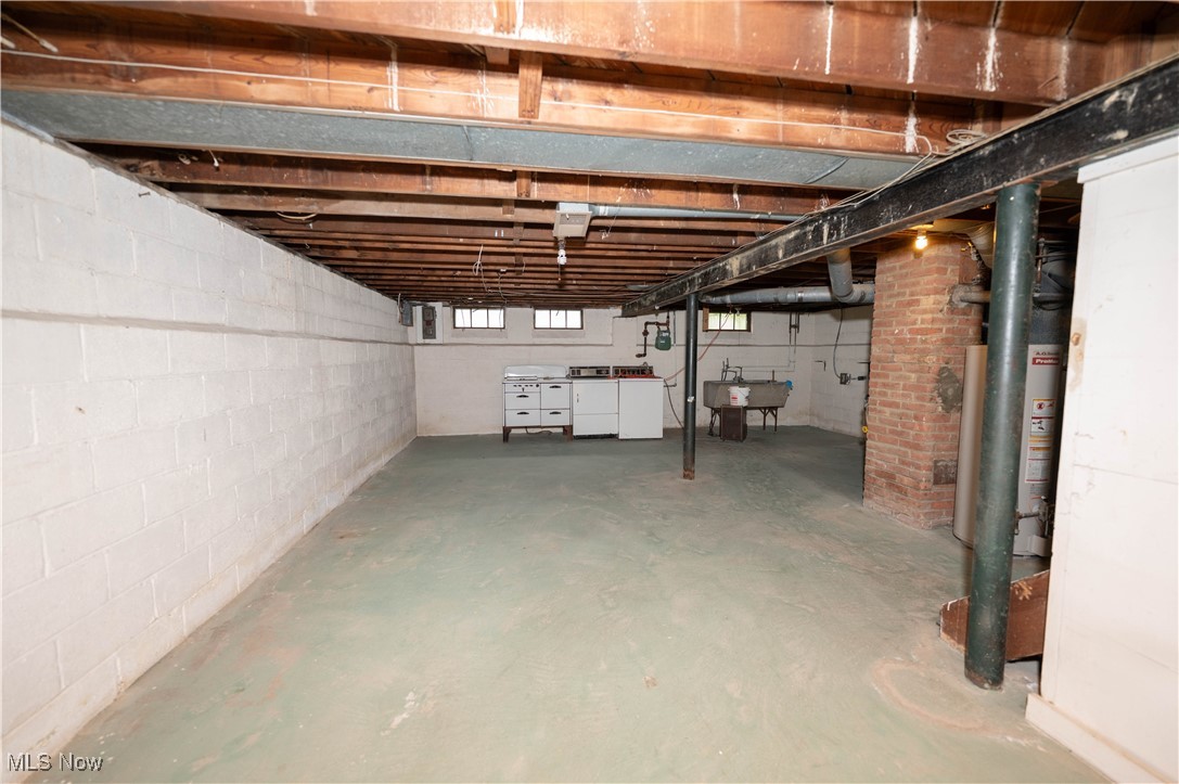 1604 Edgefield Road Lyndhurst OH 44124