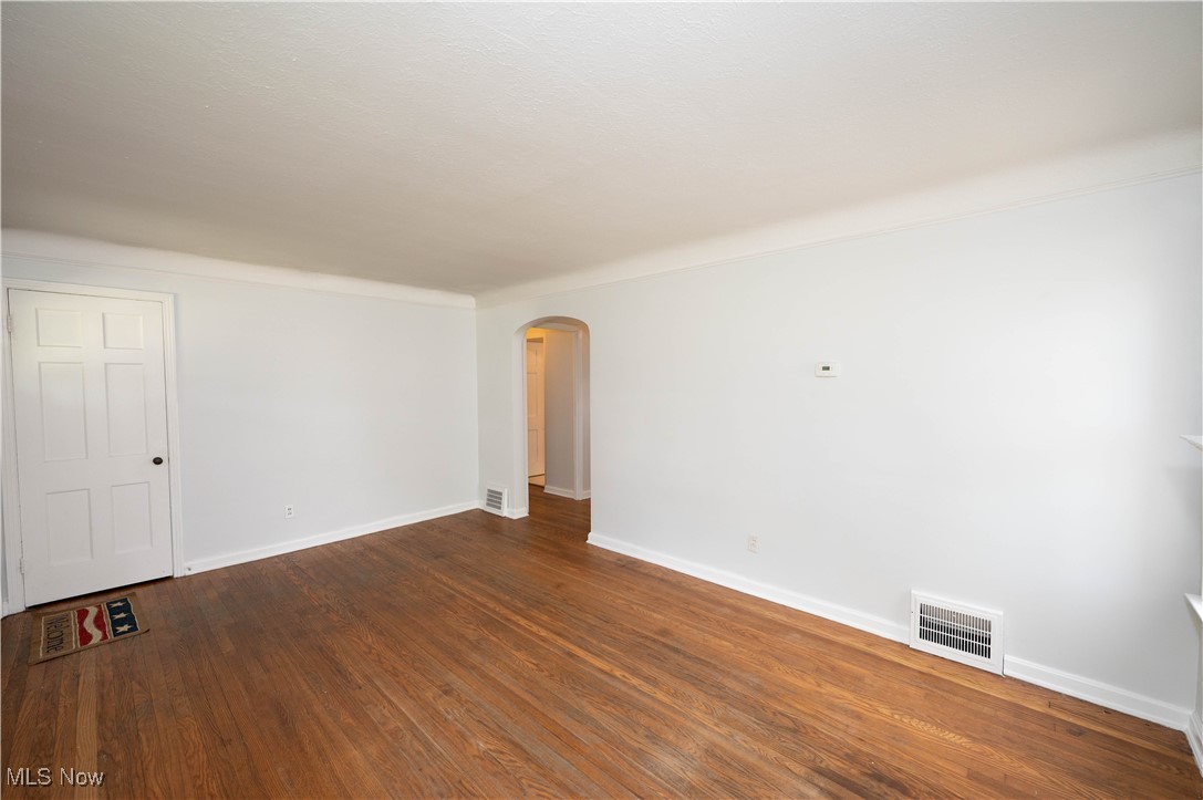 1604 Edgefield Road Lyndhurst OH 44124