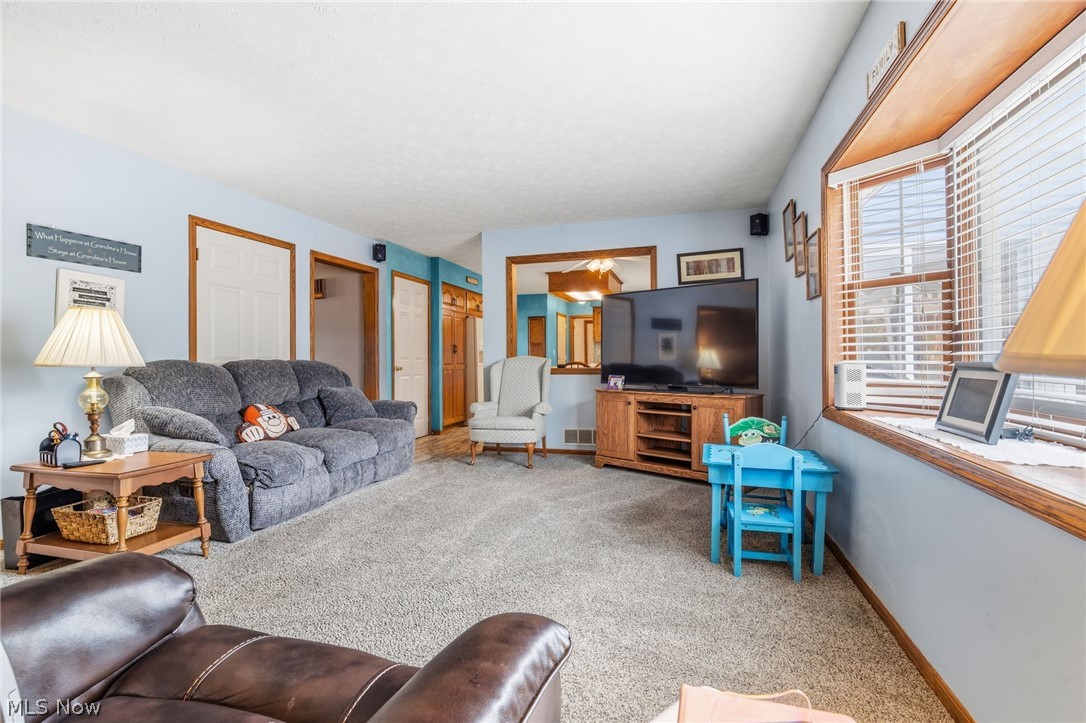 6385 Harbor Drive NW Canton OH 44718