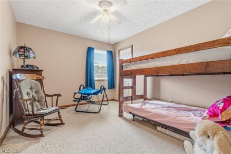 6385 Harbor Drive NW Canton OH 44718