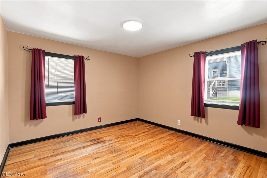 294 Oxford Avenue Akron OH 44310