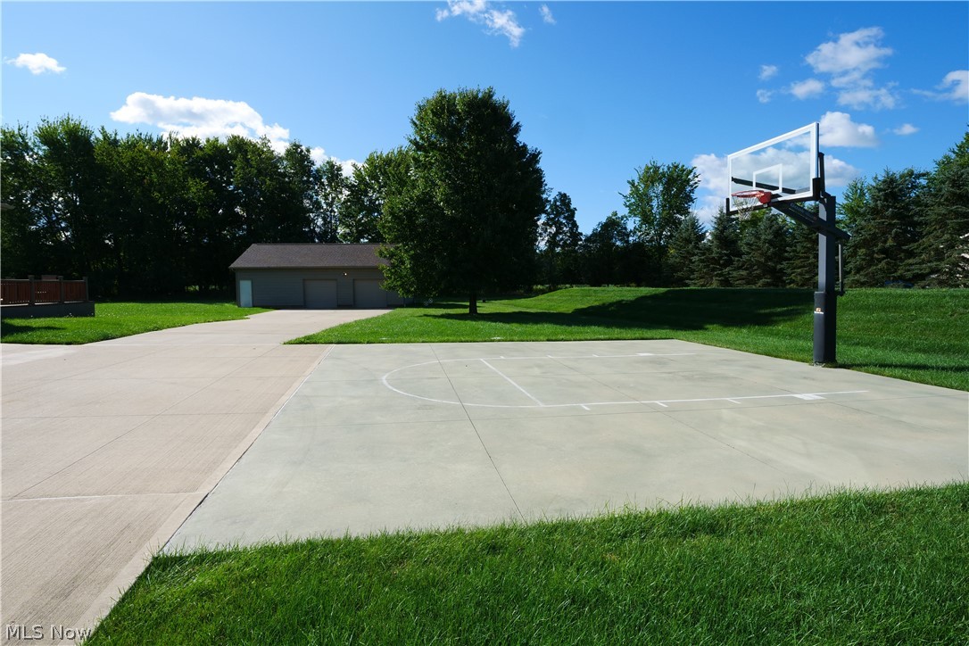 25785 Meadow Trail Columbia Station OH 44028