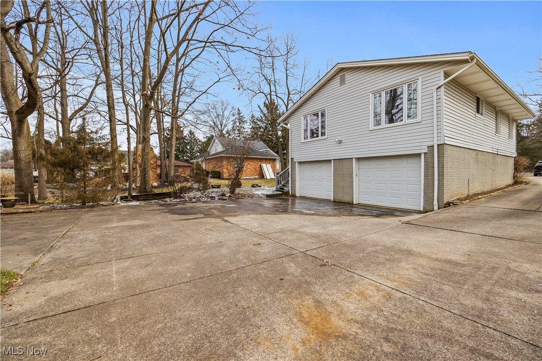 11590 Albion Road North Royalton OH 44133