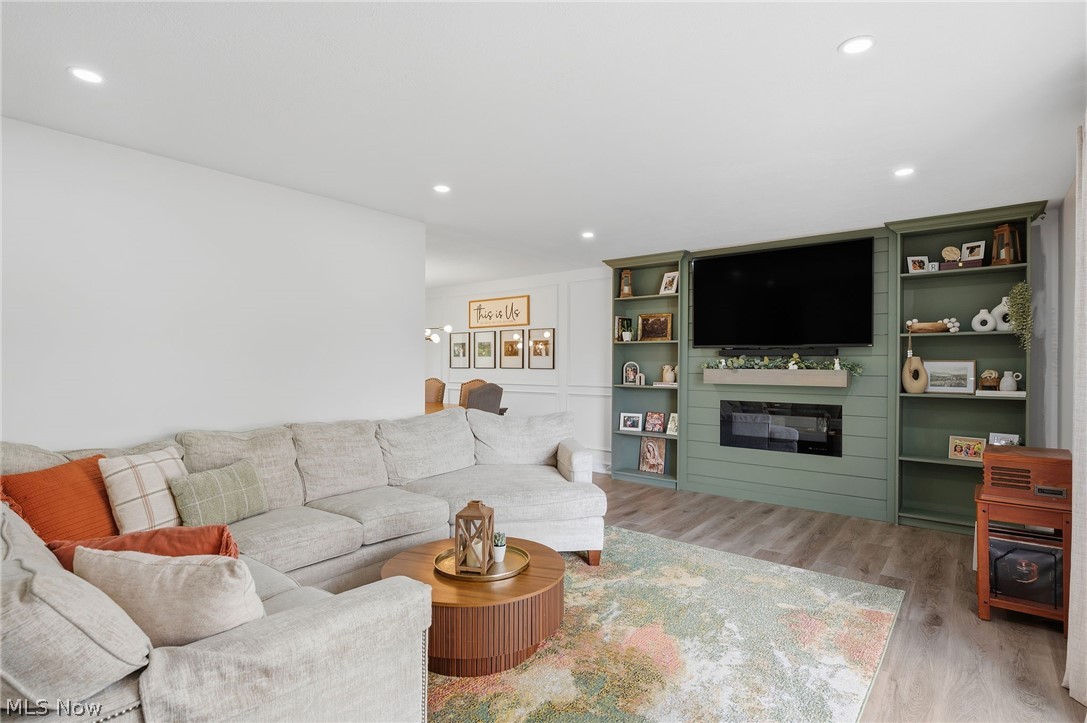 5609 Pinnacle Park Drive Seven Hills OH 44131