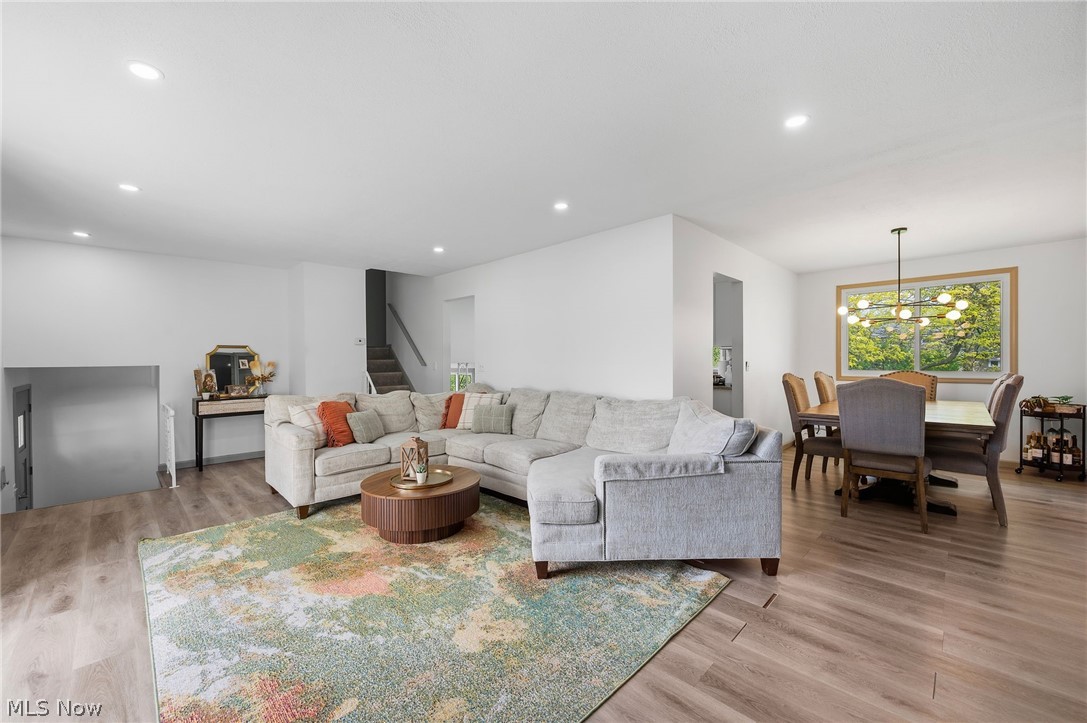 5609 Pinnacle Park Drive Seven Hills OH 44131