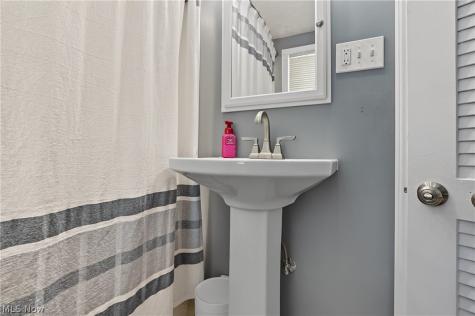 409 30th Street NW Canton OH 44709