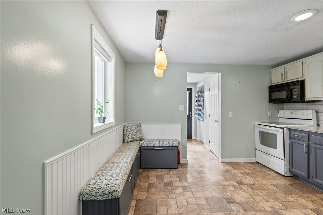 2607 Berry Road Akron OH 44320