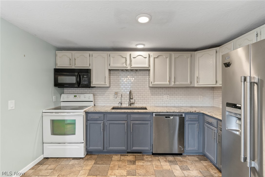 2607 Berry Road Akron OH 44320