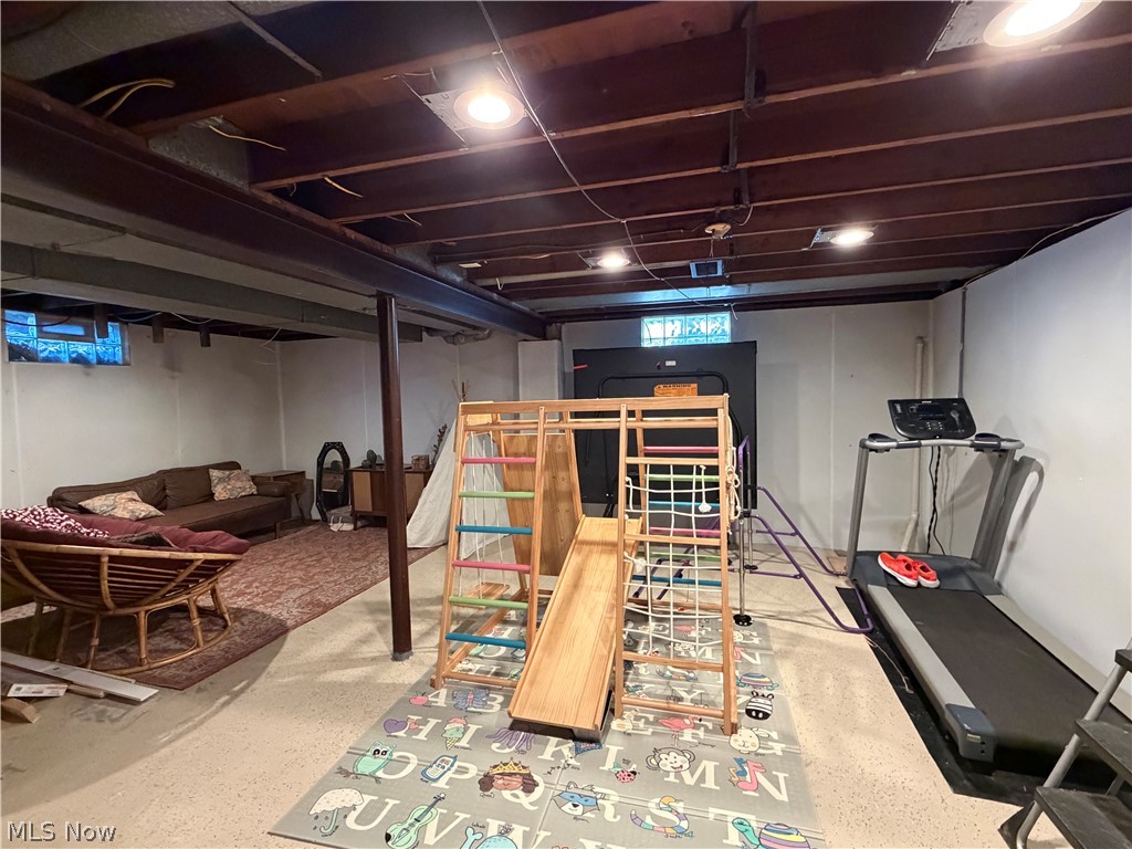 4300 Broadway Avenue NE Louisville OH 44641