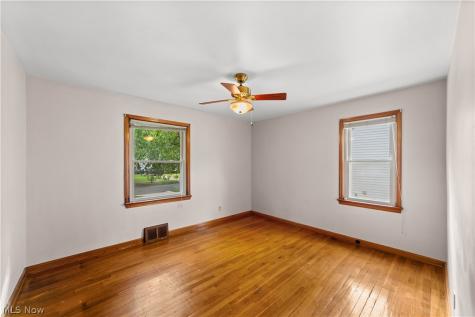 5150 Cheltenham Boulevard Lyndhurst OH 44124