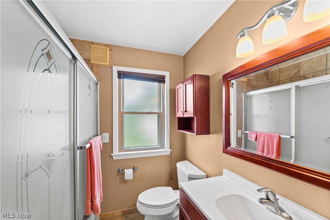 5150 Cheltenham Boulevard Lyndhurst OH 44124