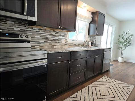 1725 W 30th Street Lorain OH 44052