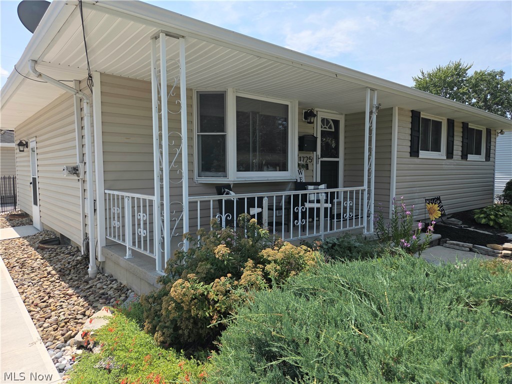 1725 W 30th Street Lorain OH 44052