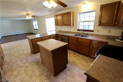 26420 West Road Wellington OH 44090