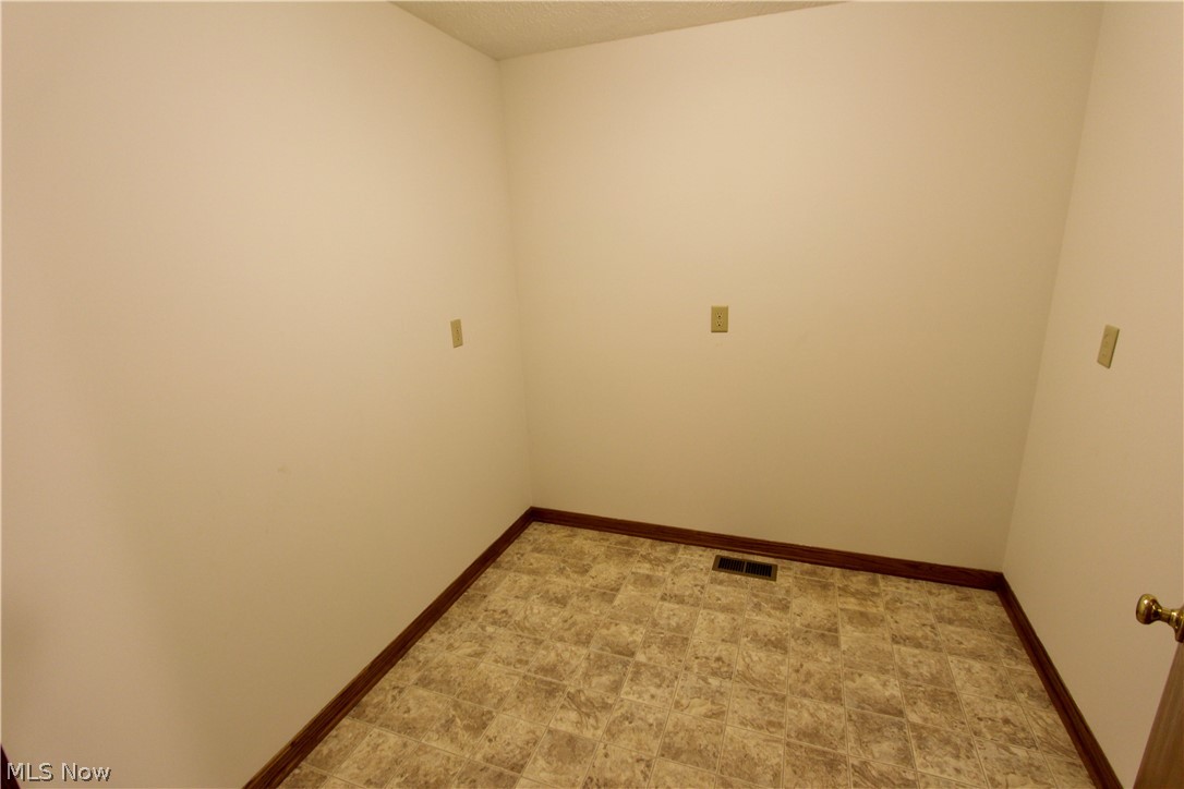 26420 West Road Wellington OH 44090
