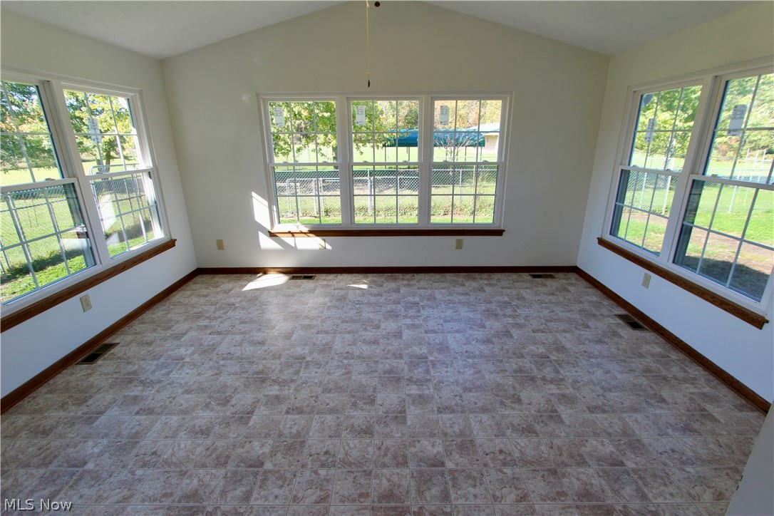 26420 West Road Wellington OH 44090